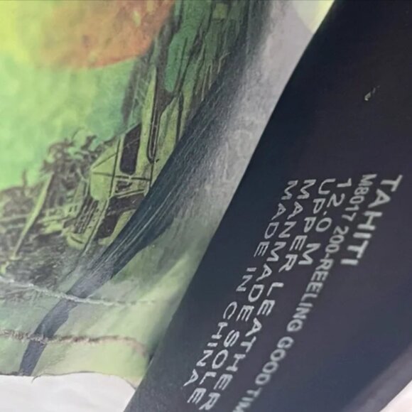 Tommy Bahama Men’s ' Leather upper Black and Green Sandals. 12 - Picture 5 of 5